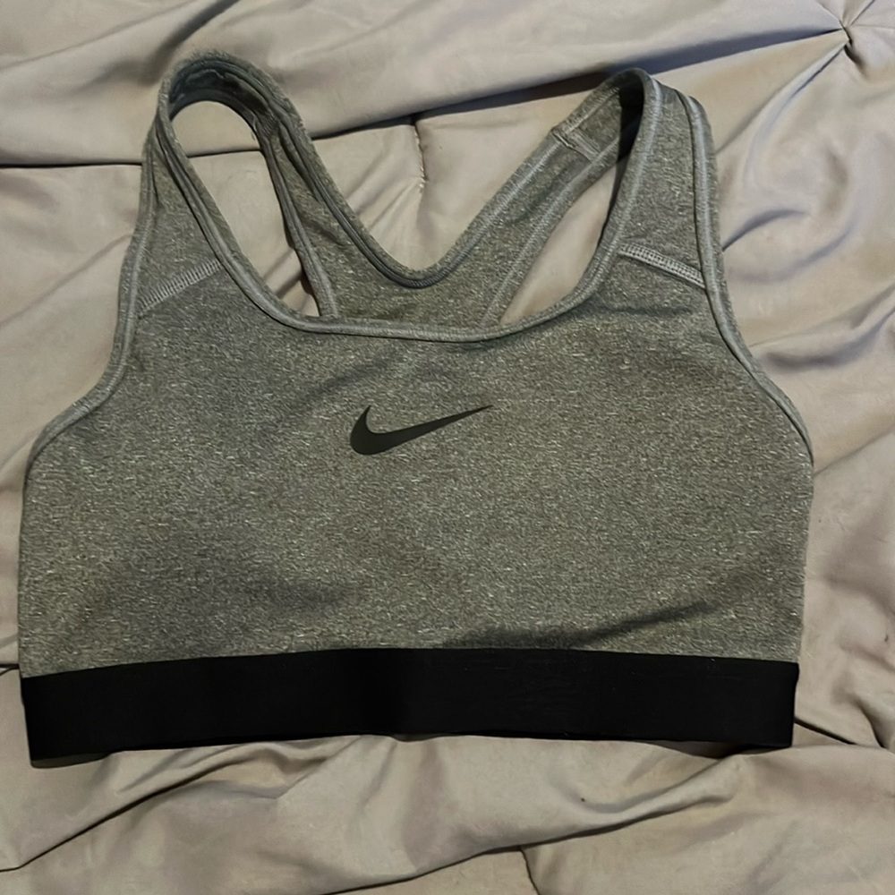 Nike Dri-fit gray sports bra